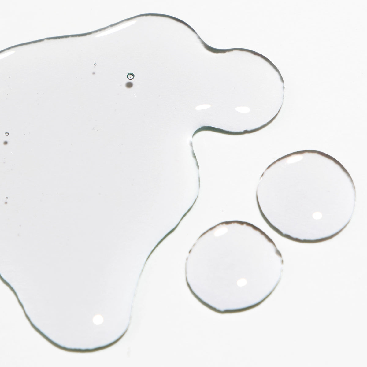 Eau Micellaire à l'Acide Hyaluronique